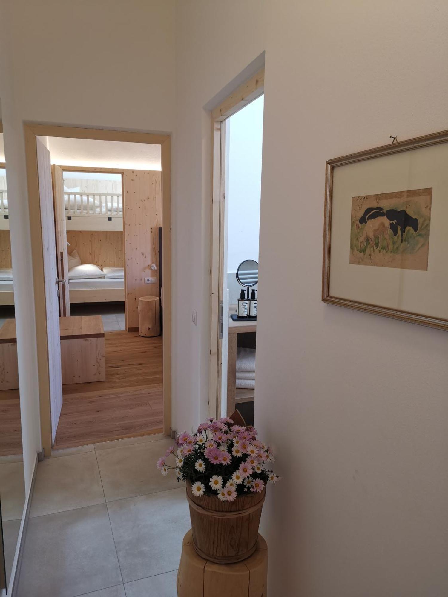 Ansitz Grustdorf Apartamento Appiano Sulla Strada Del Vino Exterior foto